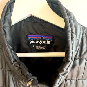 Patagonia black nano jacket Men's L